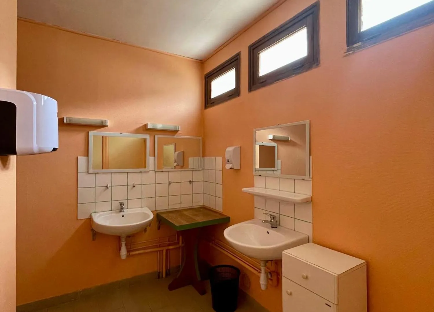 La Baleine Blanche - Hostel Campan